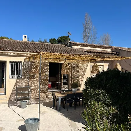 Villavos- La Vassal ヴィラ *